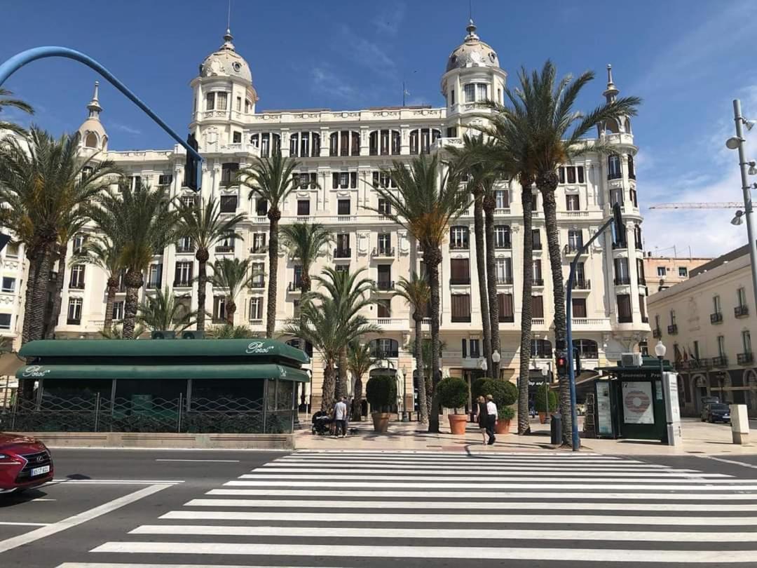 Casaturis Rambla Mendez Nunez En El Corazon De Alicante A109 Экстерьер фото